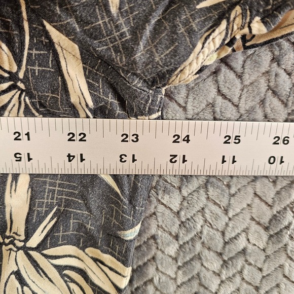 Mens Large Rayon Bamboo Print Hawaiian Camp Shirt Black Cream Croft & Barrow - Picture 2 of 8